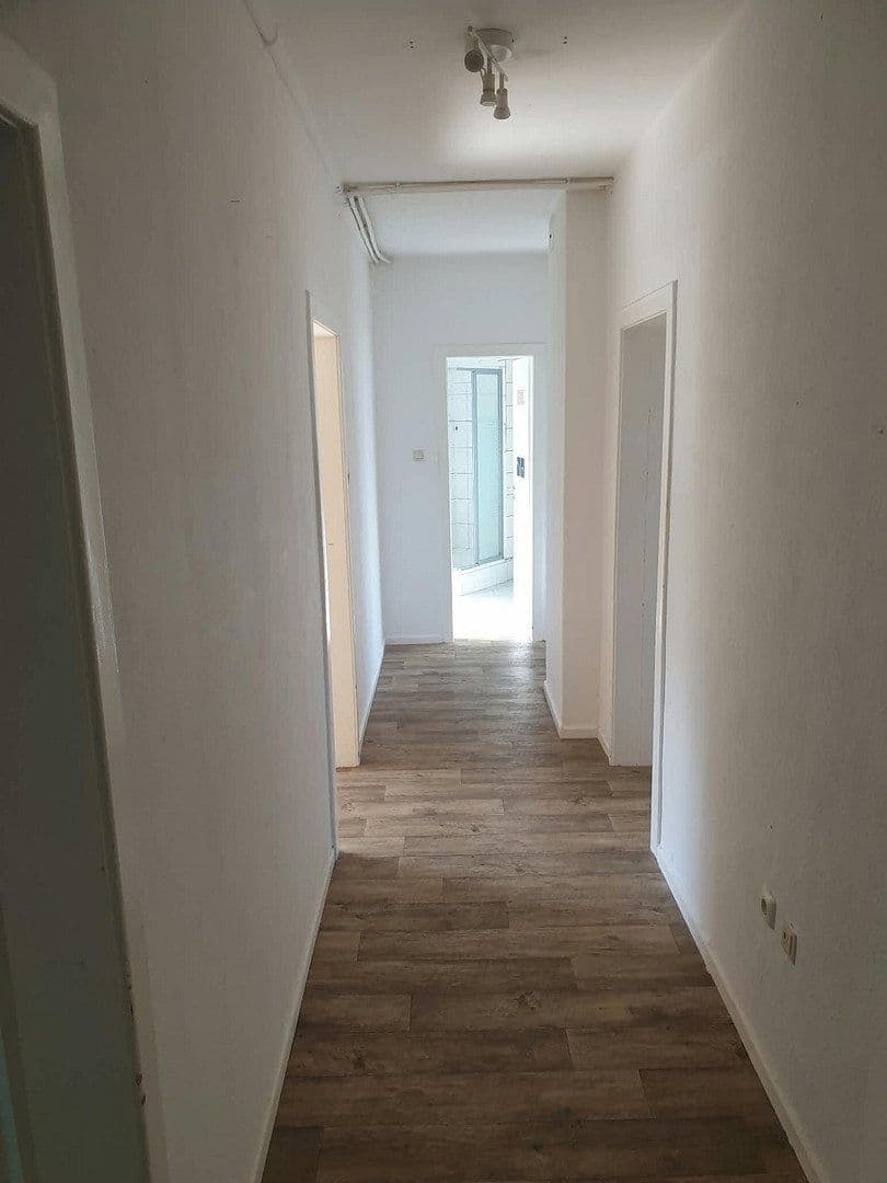 Prenájom bytu 3-izbový 70 m², Bohmter Straße 54, Osnabrück, Dolné Sasko Prenájom bytu 3-izbový 70 m², Bohmter Straße 54, Osnabrück, Dolné Sasko