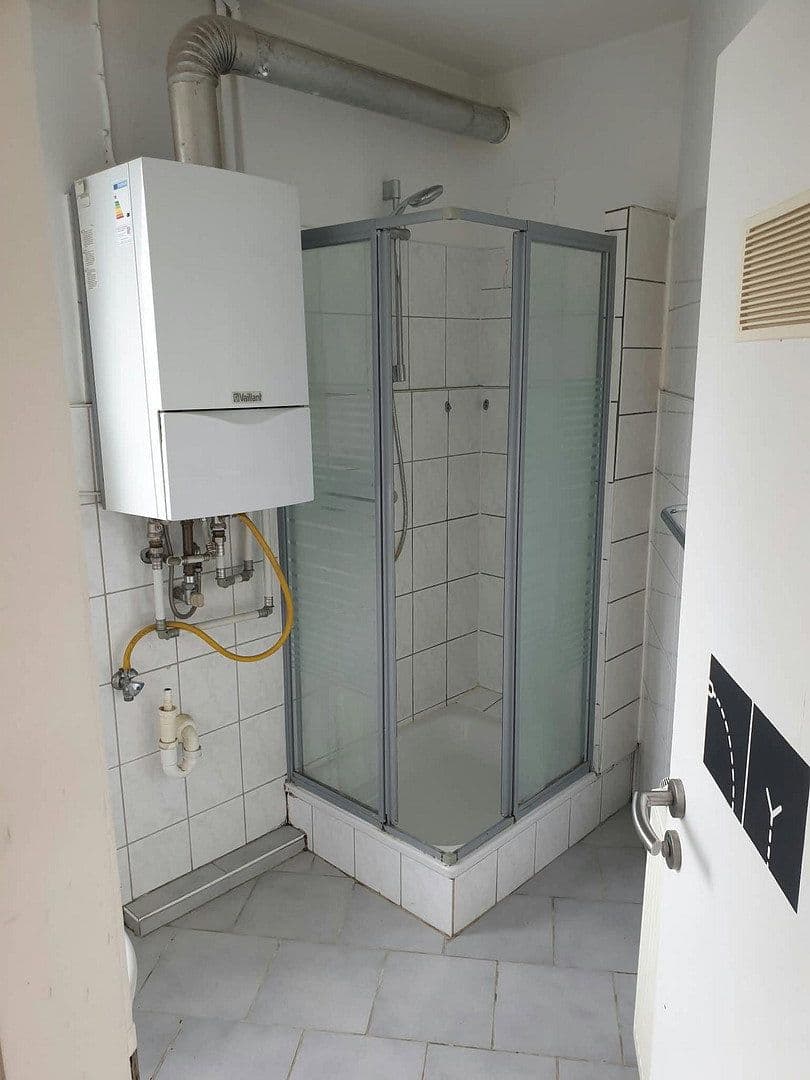 Prenájom bytu 3-izbový 70 m², Bohmter Straße 54, Osnabrück, Dolné Sasko Prenájom bytu 3-izbový 70 m², Bohmter Straße 54, Osnabrück, Dolné Sasko