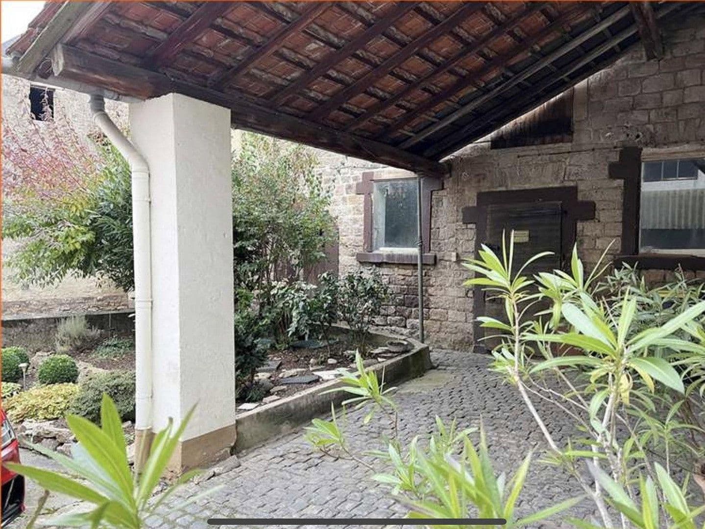 Predaj domu 170 m², pozemok 2.565 m², Ringstrasse 11, Feilbingert, Porýnie-Falcko Predaj domu 170 m², pozemok 2.565 m², Ringstrasse 11, Feilbingert, Porýnie-Falcko
