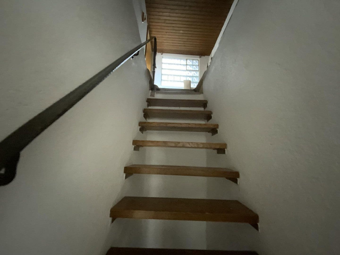 Predaj domu 170 m², pozemok 2.565 m², Ringstrasse 11, Feilbingert, Porýnie-Falcko Predaj domu 170 m², pozemok 2.565 m², Ringstrasse 11, Feilbingert, Porýnie-Falcko