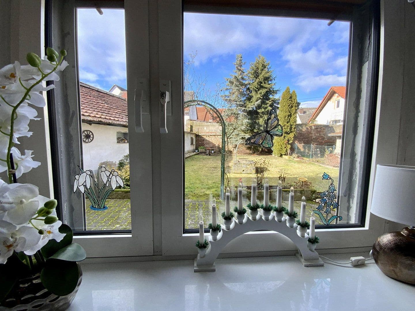 Predaj domu 170 m², pozemok 2.565 m², Ringstrasse 11, Feilbingert, Porýnie-Falcko Predaj domu 170 m², pozemok 2.565 m², Ringstrasse 11, Feilbingert, Porýnie-Falcko