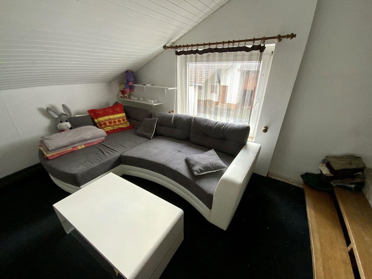 Predaj domu 170 m², pozemok 2.565 m², Ringstrasse 11, Feilbingert, Porýnie-Falcko Predaj domu 170 m², pozemok 2.565 m², Ringstrasse 11, Feilbingert, Porýnie-Falcko