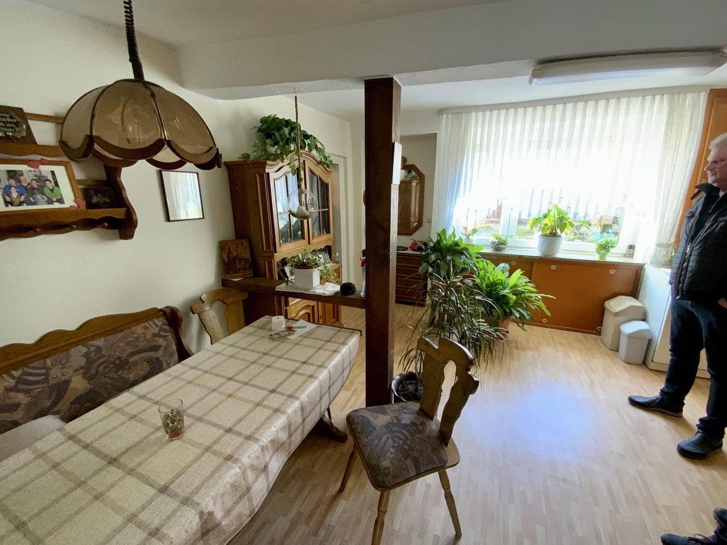 Predaj domu 170 m², pozemok 2.565 m², Ringstrasse 11, Feilbingert, Porýnie-Falcko Predaj domu 170 m², pozemok 2.565 m², Ringstrasse 11, Feilbingert, Porýnie-Falcko