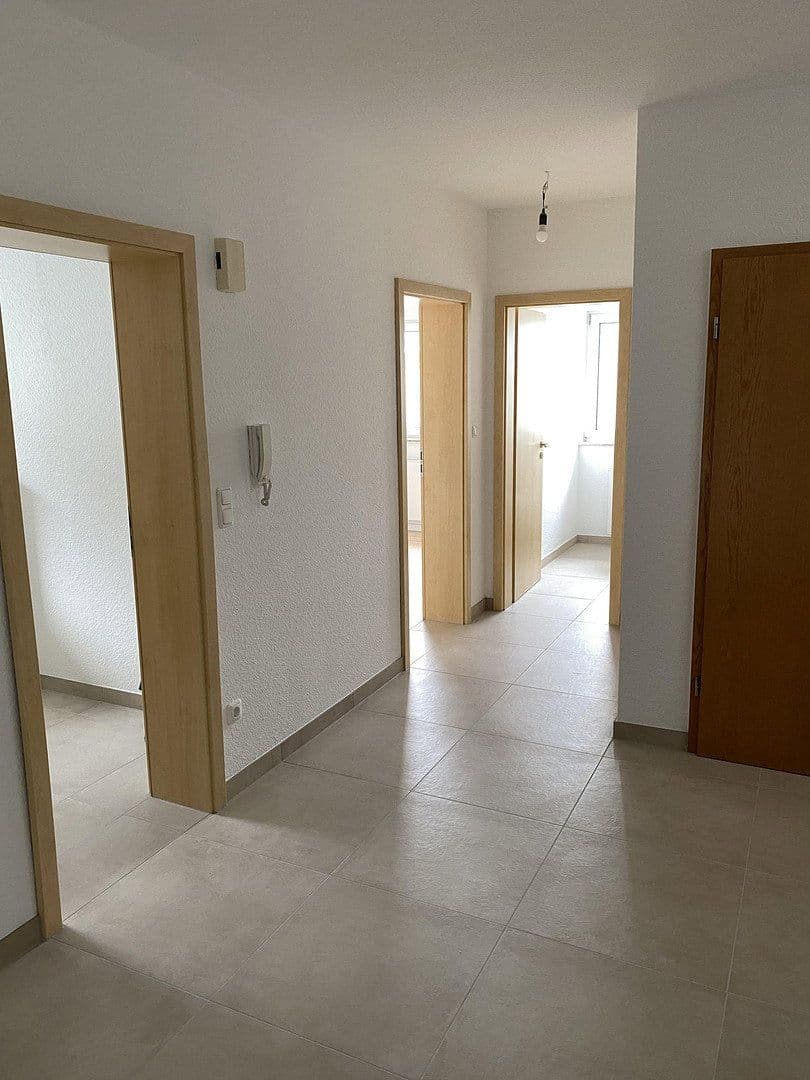 Prenájom bytu 4-izbový 149 m², Rödermark, Hesensko Prenájom bytu 4-izbový 149 m², Rödermark, Hesensko