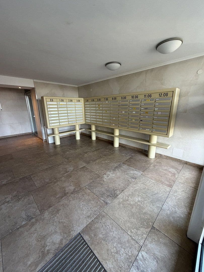 Predaj bytu 3-izbový 76 m², Niederhöchstädter Straße.12, Steinbach (Taunus), Hesensko Predaj bytu 3-izbový 76 m², Niederhöchstädter Straße.12, Steinbach (Taunus), Hesensko