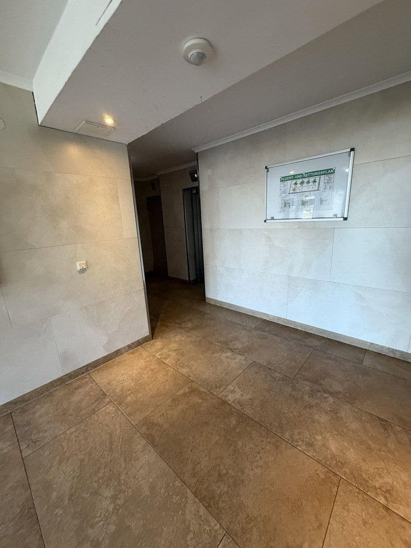 Predaj bytu 3-izbový 76 m², Niederhöchstädter Straße.12, Steinbach (Taunus), Hesensko Predaj bytu 3-izbový 76 m², Niederhöchstädter Straße.12, Steinbach (Taunus), Hesensko