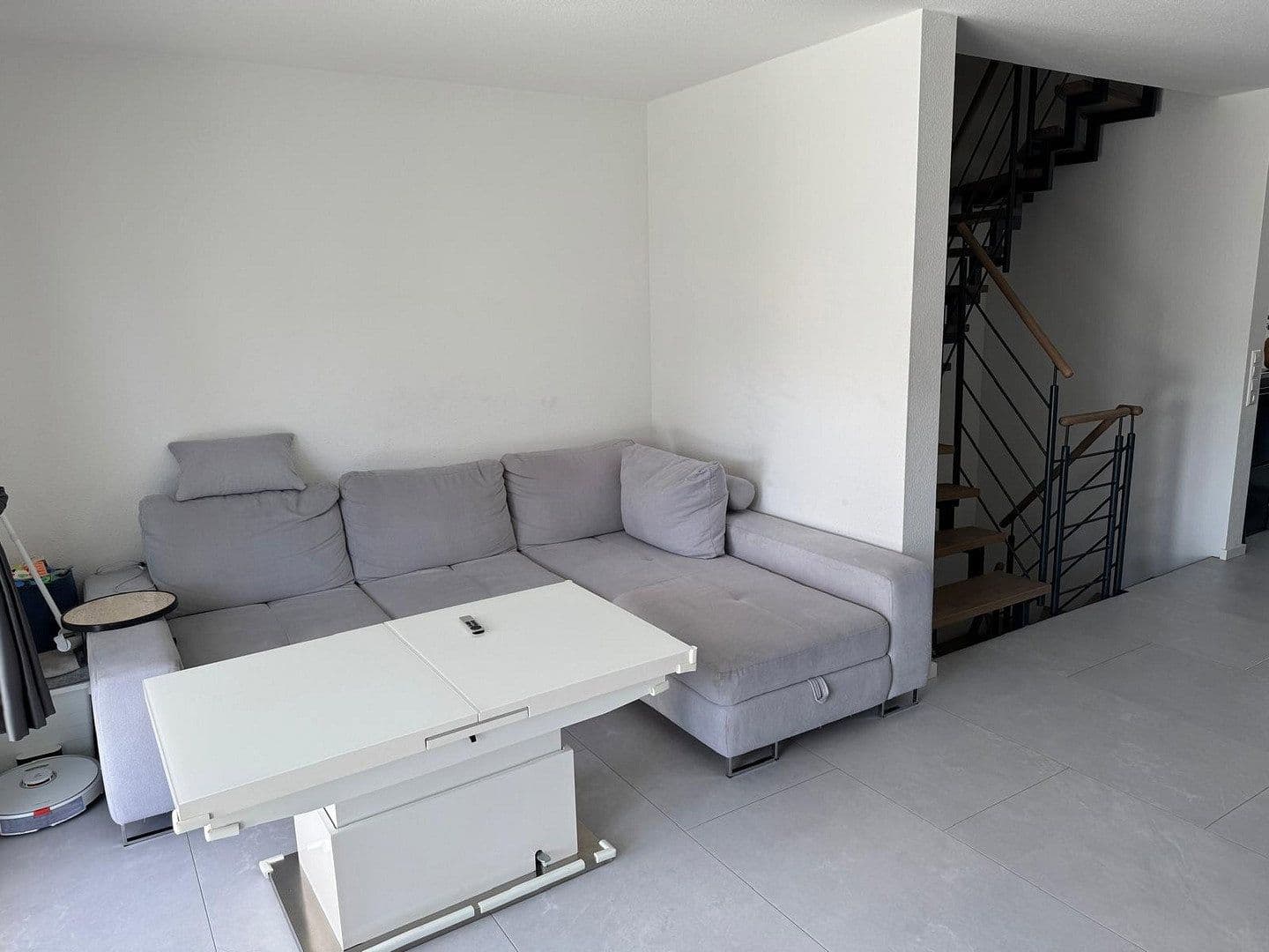 Prenájom bytu 5-izbový 111 m², Heimsheim, Bádensko-Wurttembersko Prenájom bytu 5-izbový 111 m², Heimsheim, Bádensko-Wurttembersko