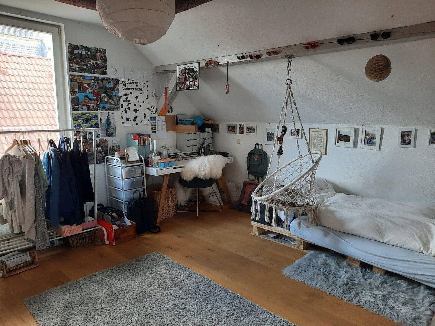 Prenájom bytu 5-izbový 162 m², Abraham-Lincoln-Str. 16, Weimar, Durínsko Prenájom bytu 5-izbový 162 m², Abraham-Lincoln-Str. 16, Weimar, Durínsko
