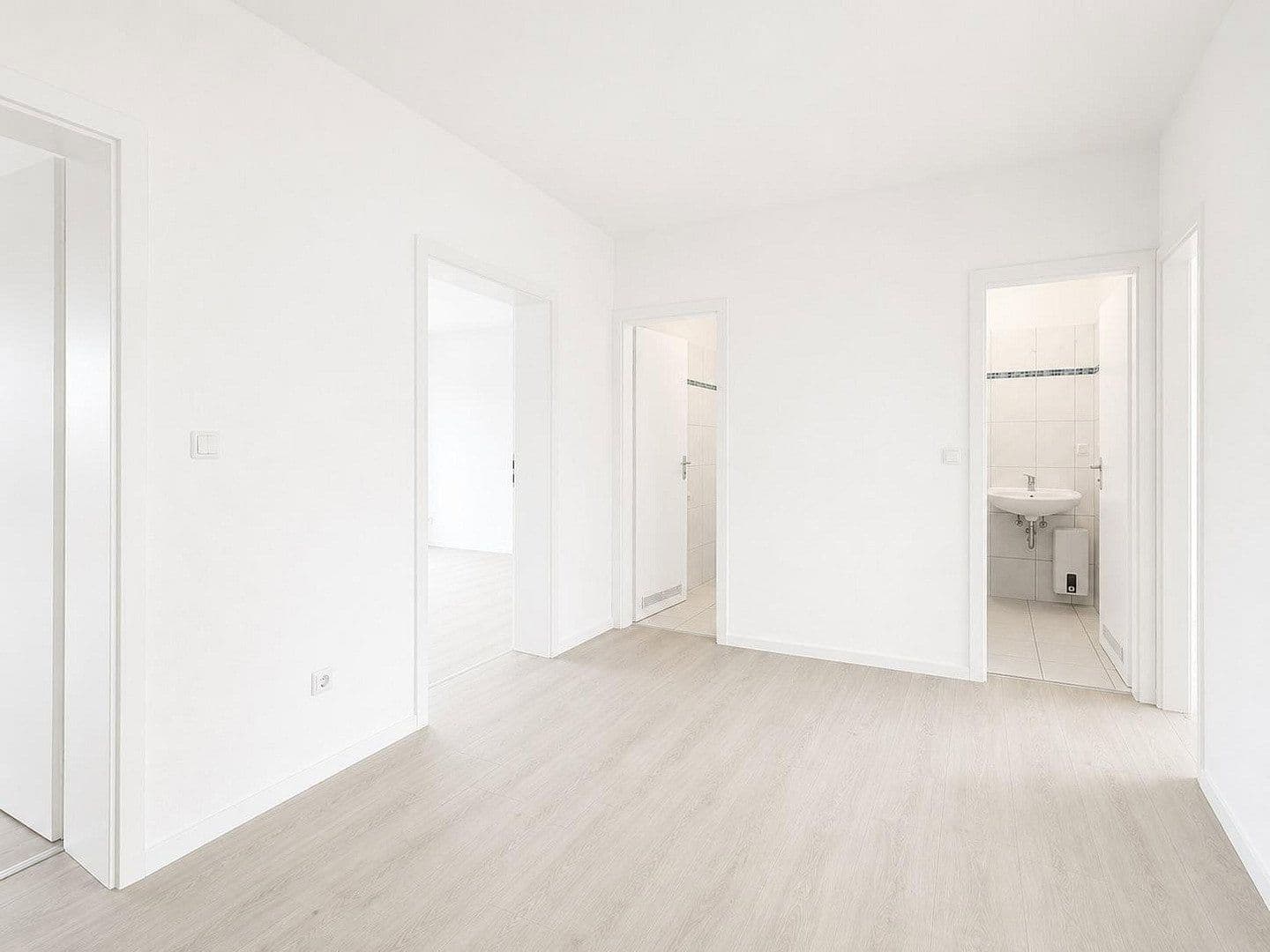 Prenájom bytu 3-izbový 74 m², Hellweg 217, Essen, Severné Porýnie - Westfálsko Prenájom bytu 3-izbový 74 m², Hellweg 217, Essen, Severné Porýnie - Westfálsko