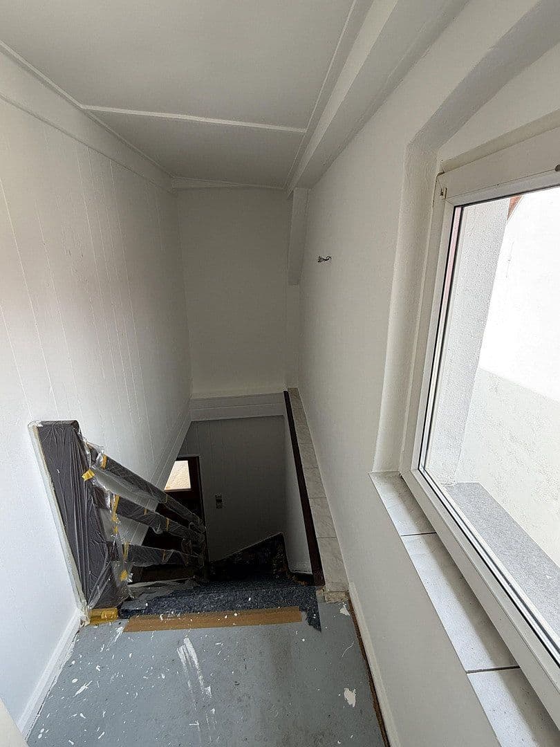 Prenájom bytu 3-izbový 90 m², Leipziger Straße 8, Bad Schmiedeberg, Sasko-Anhaltsko Prenájom bytu 3-izbový 90 m², Leipziger Straße 8, Bad Schmiedeberg, Sasko-Anhaltsko