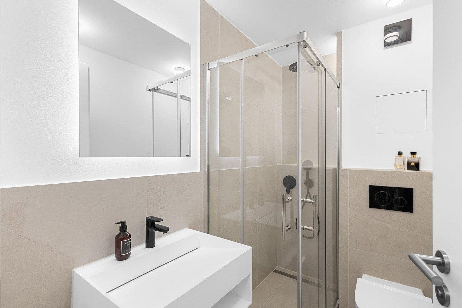 Predaj bytu 2-izbový 54 m², München, Bavorsko Predaj bytu 2-izbový 54 m², München, Bavorsko