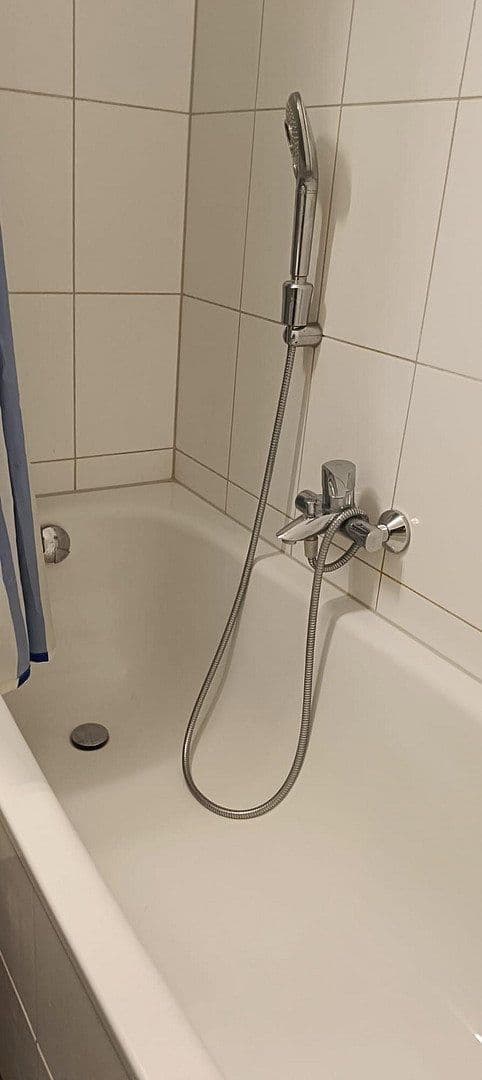 Predaj bytu 1-izbový 30 m², Tucholskystr. 79, Frankfurt, Hesensko Predaj bytu 1-izbový 30 m², Tucholskystr. 79, Frankfurt, Hesensko