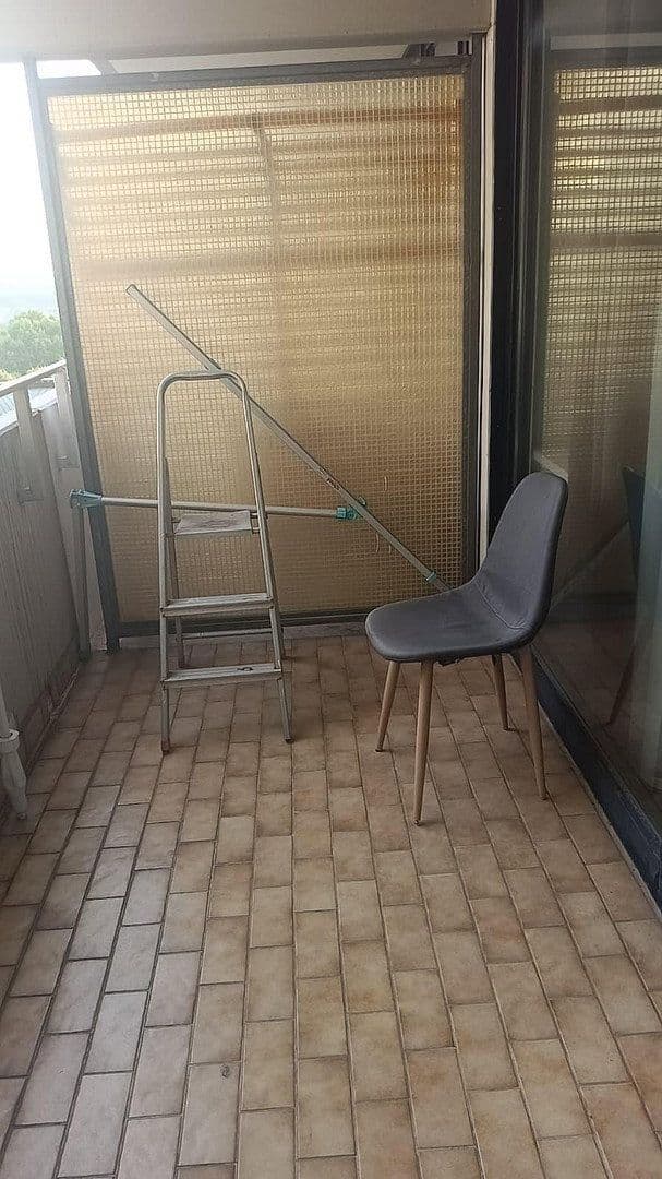 Predaj bytu 1-izbový 30 m², Tucholskystr. 79, Frankfurt, Hesensko Predaj bytu 1-izbový 30 m², Tucholskystr. 79, Frankfurt, Hesensko