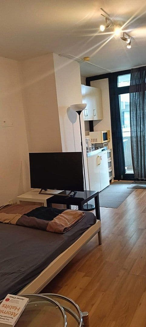 Predaj bytu 1-izbový 30 m², Tucholskystr. 79, Frankfurt, Hesensko Predaj bytu 1-izbový 30 m², Tucholskystr. 79, Frankfurt, Hesensko