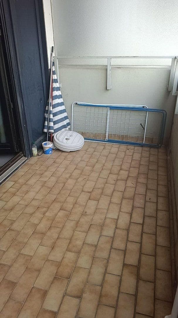 Predaj bytu 1-izbový 30 m², Tucholskystr. 79, Frankfurt, Hesensko Predaj bytu 1-izbový 30 m², Tucholskystr. 79, Frankfurt, Hesensko