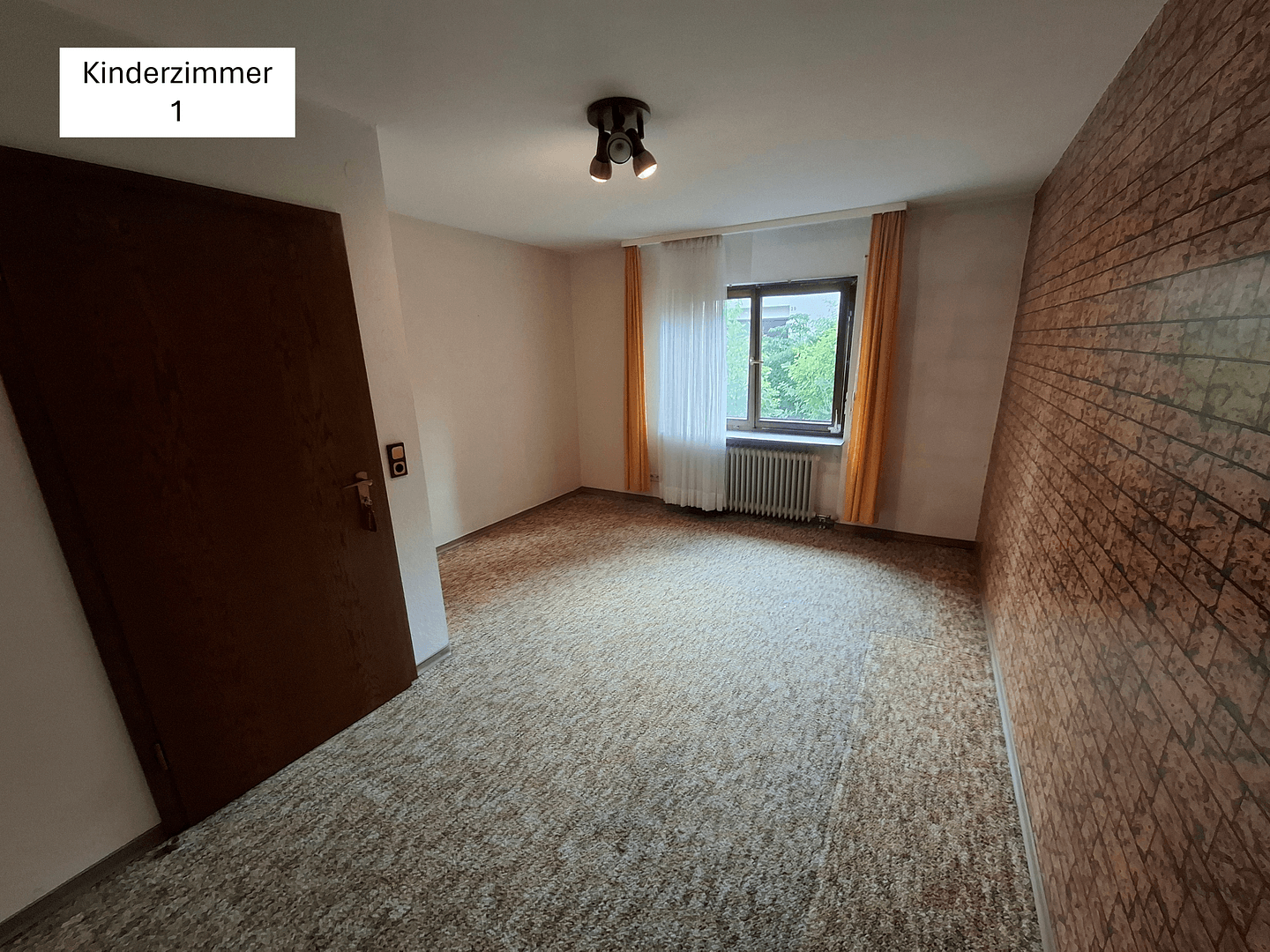 Predaj bytu 6-izbový 145 m², Hechingen, Bádensko-Wurttembersko Predaj bytu 6-izbový 145 m², Hechingen, Bádensko-Wurttembersko