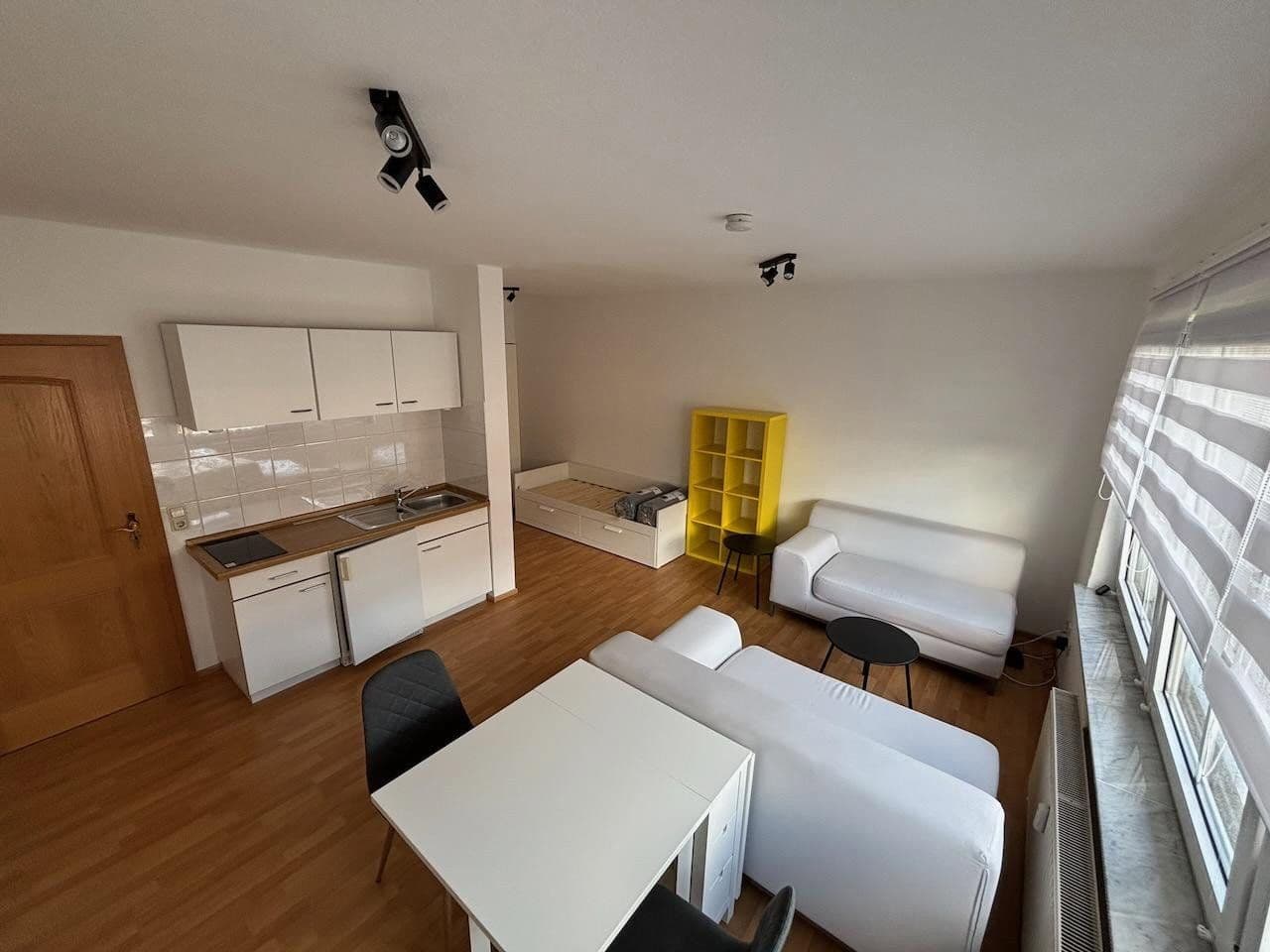Prenájom bytu 1-izbový 30 m², Am Windknollen 6, Jena, Durínsko Prenájom bytu 1-izbový 30 m², Am Windknollen 6, Jena, Durínsko