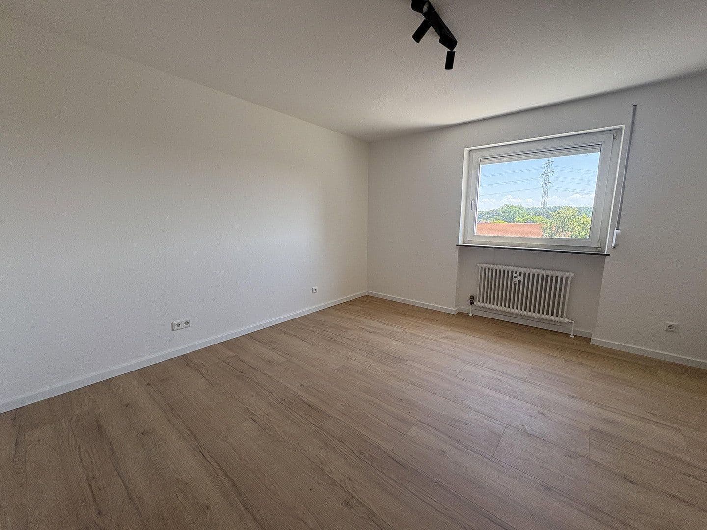 Prenájom bytu 3-izbový 90 m², Siemensstraße 39, Bamberg, Bavorsko Prenájom bytu 3-izbový 90 m², Siemensstraße 39, Bamberg, Bavorsko
