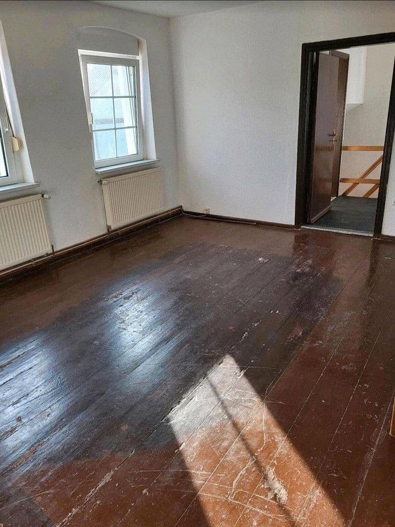 Predaj domu 100 m², pozemok 6.690 m², Kaden 6, Luckau, Brandenbursko Predaj domu 100 m², pozemok 6.690 m², Kaden 6, Luckau, Brandenbursko