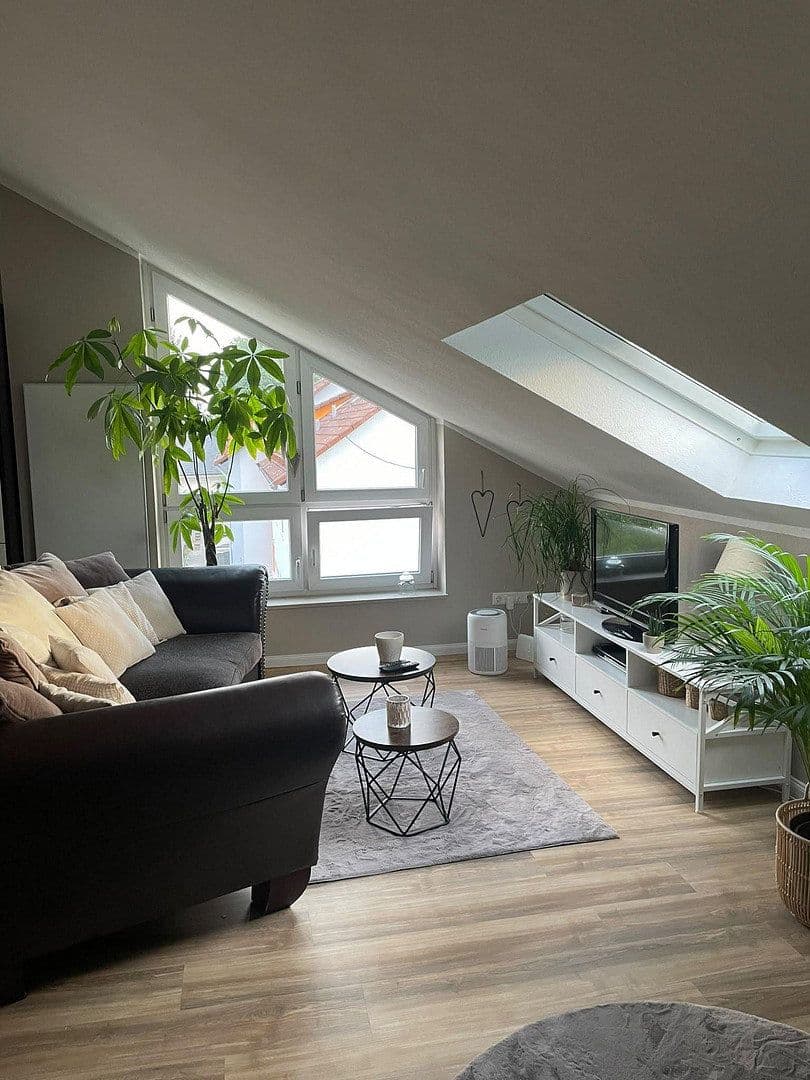 Prenájom bytu 2-izbový 35 m², Heidenheim an der Brenz, Bádensko-Wurttembersko Prenájom bytu 2-izbový 35 m², Heidenheim an der Brenz, Bádensko-Wurttembersko