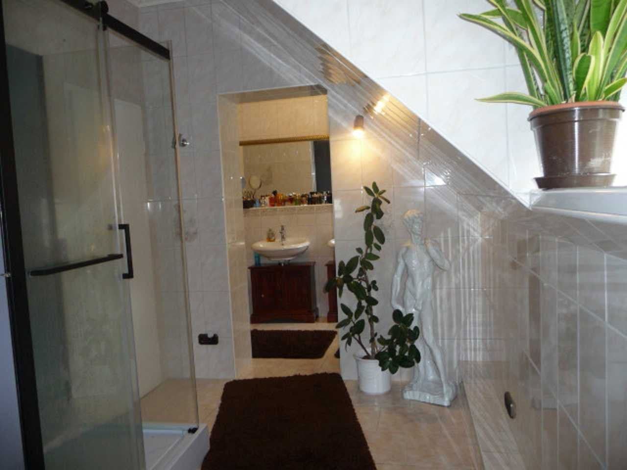 Predaj domu 260 m², pozemok 665 m², Neumünster, Šlezvicko-Holštajnsko Predaj domu 260 m², pozemok 665 m², Neumünster, Šlezvicko-Holštajnsko