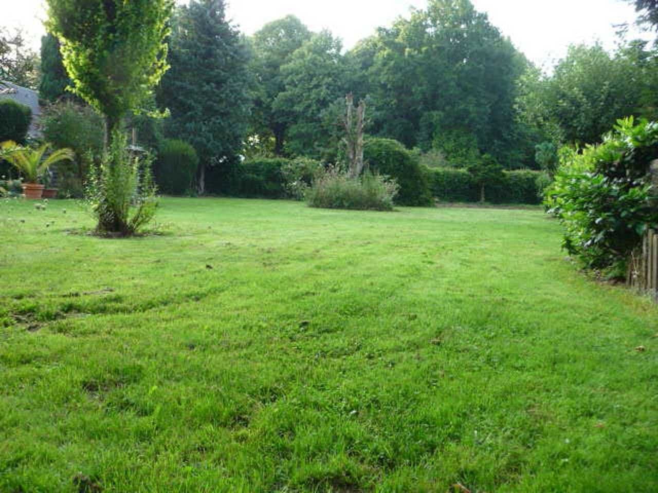 Predaj domu 260 m², pozemok 665 m², Neumünster, Šlezvicko-Holštajnsko Predaj domu 260 m², pozemok 665 m², Neumünster, Šlezvicko-Holštajnsko