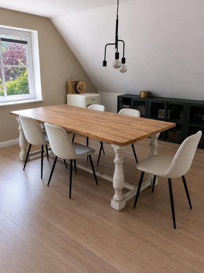 Prenájom bytu 3-izbový 116 m², Dorfstraße 23, Reppenstedt, Dolné Sasko Prenájom bytu 3-izbový 116 m², Dorfstraße 23, Reppenstedt, Dolné Sasko