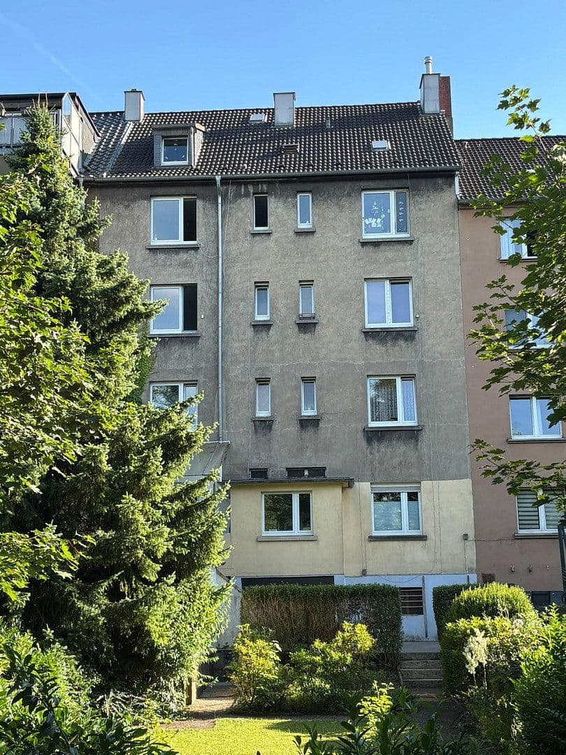 Predaj domu 435 m², pozemok 450 m², Bochum, Severné Porýnie - Westfálsko Predaj domu 435 m², pozemok 450 m², Bochum, Severné Porýnie - Westfálsko