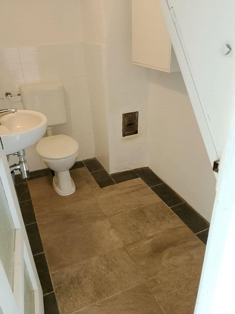 Predaj domu 120 m², pozemok 447 m², Odenbach, Porýnie-Falcko Predaj domu 120 m², pozemok 447 m², Odenbach, Porýnie-Falcko