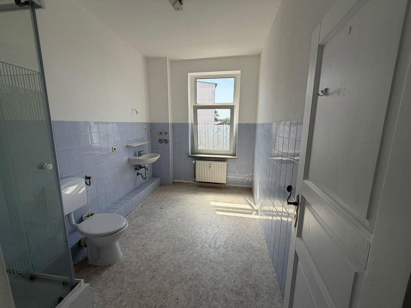 Prenájom bytu 3-izbový 82 m², Bahnstraße 92, Wittenberge, Brandenbursko Prenájom bytu 3-izbový 82 m², Bahnstraße 92, Wittenberge, Brandenbursko