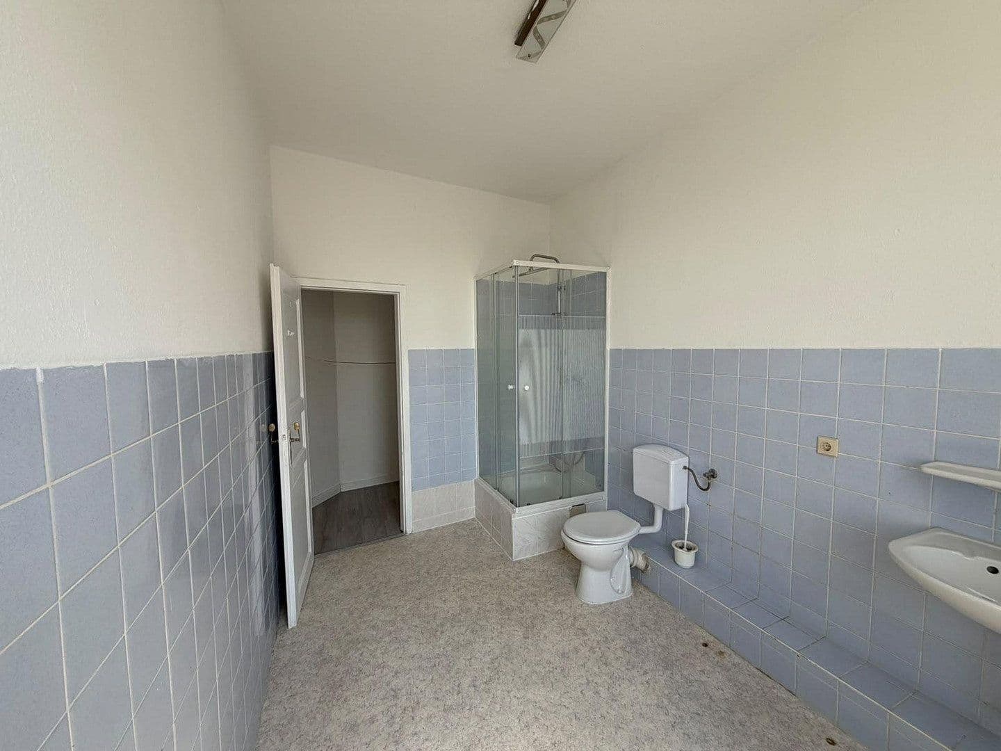 Prenájom bytu 3-izbový 82 m², Bahnstraße 92, Wittenberge, Brandenbursko Prenájom bytu 3-izbový 82 m², Bahnstraße 92, Wittenberge, Brandenbursko