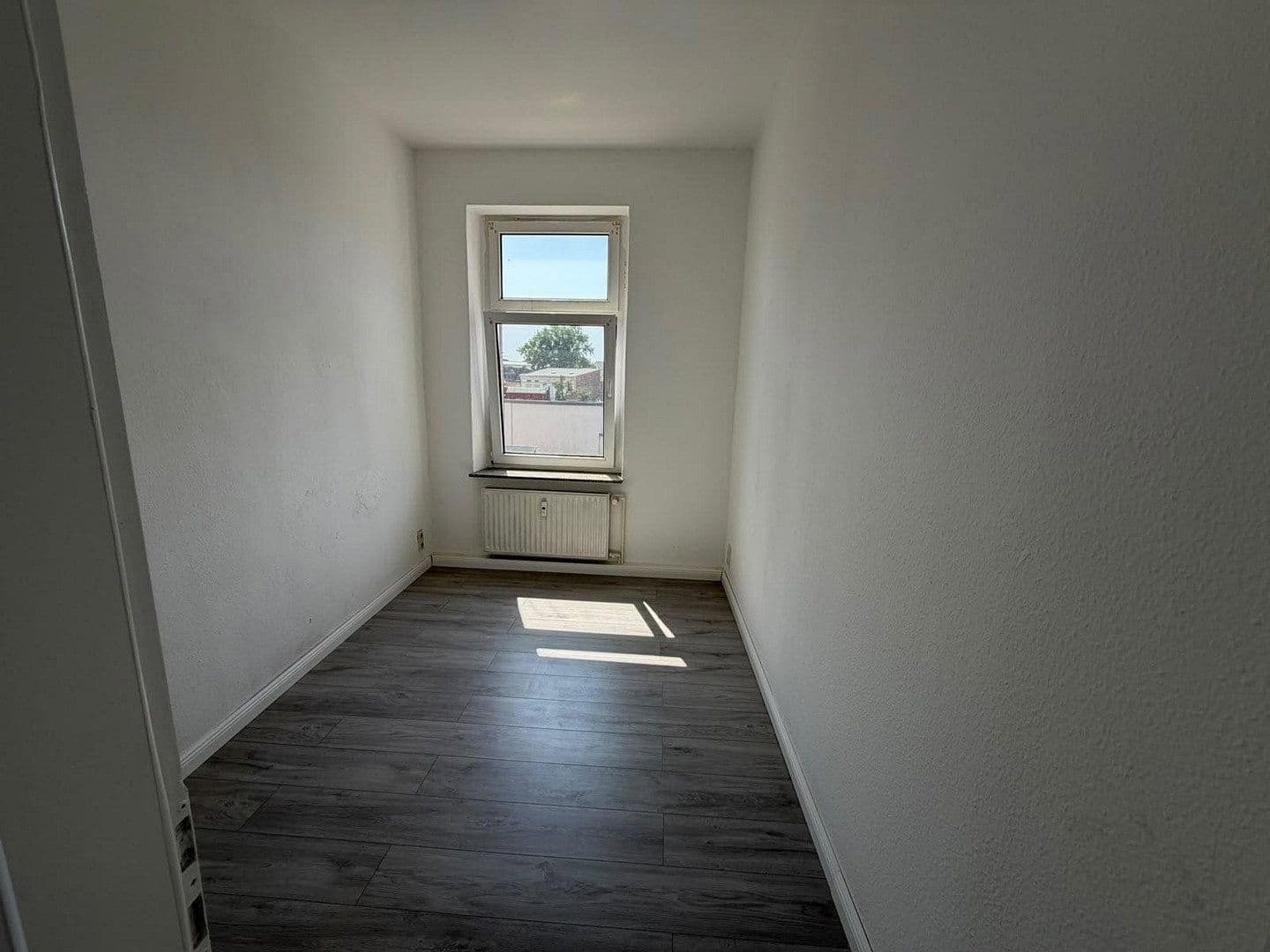 Prenájom bytu 3-izbový 82 m², Bahnstraße 92, Wittenberge, Brandenbursko Prenájom bytu 3-izbový 82 m², Bahnstraße 92, Wittenberge, Brandenbursko