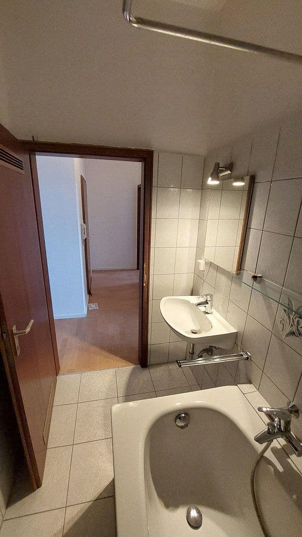 Predaj bytu 2-izbový 60 m², Pforzheim, Bádensko-Wurttembersko Predaj bytu 2-izbový 60 m², Pforzheim, Bádensko-Wurttembersko