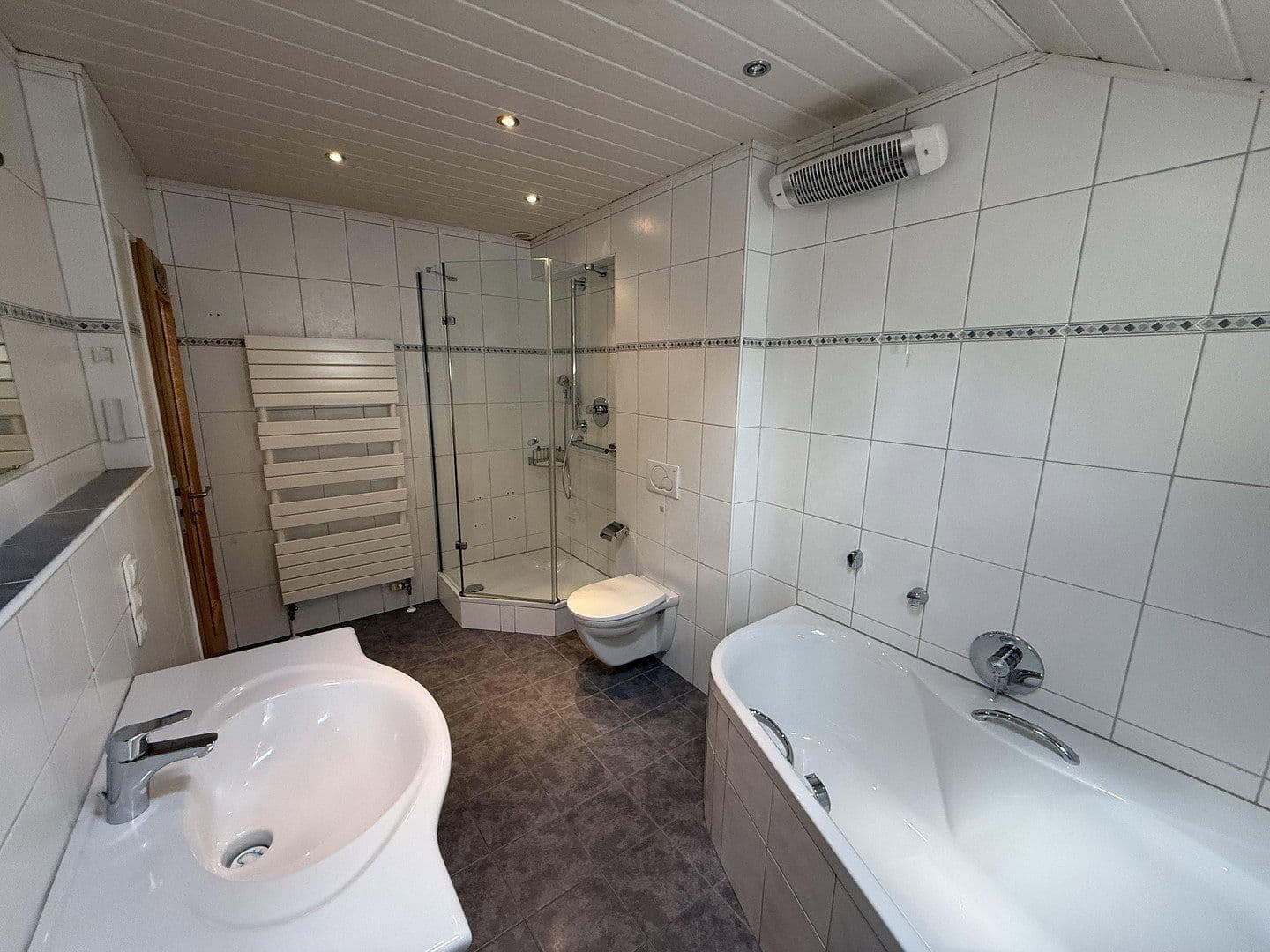 Predaj domu 125 m², pozemok 219 m², Osnabrück, Dolné Sasko Predaj domu 125 m², pozemok 219 m², Osnabrück, Dolné Sasko