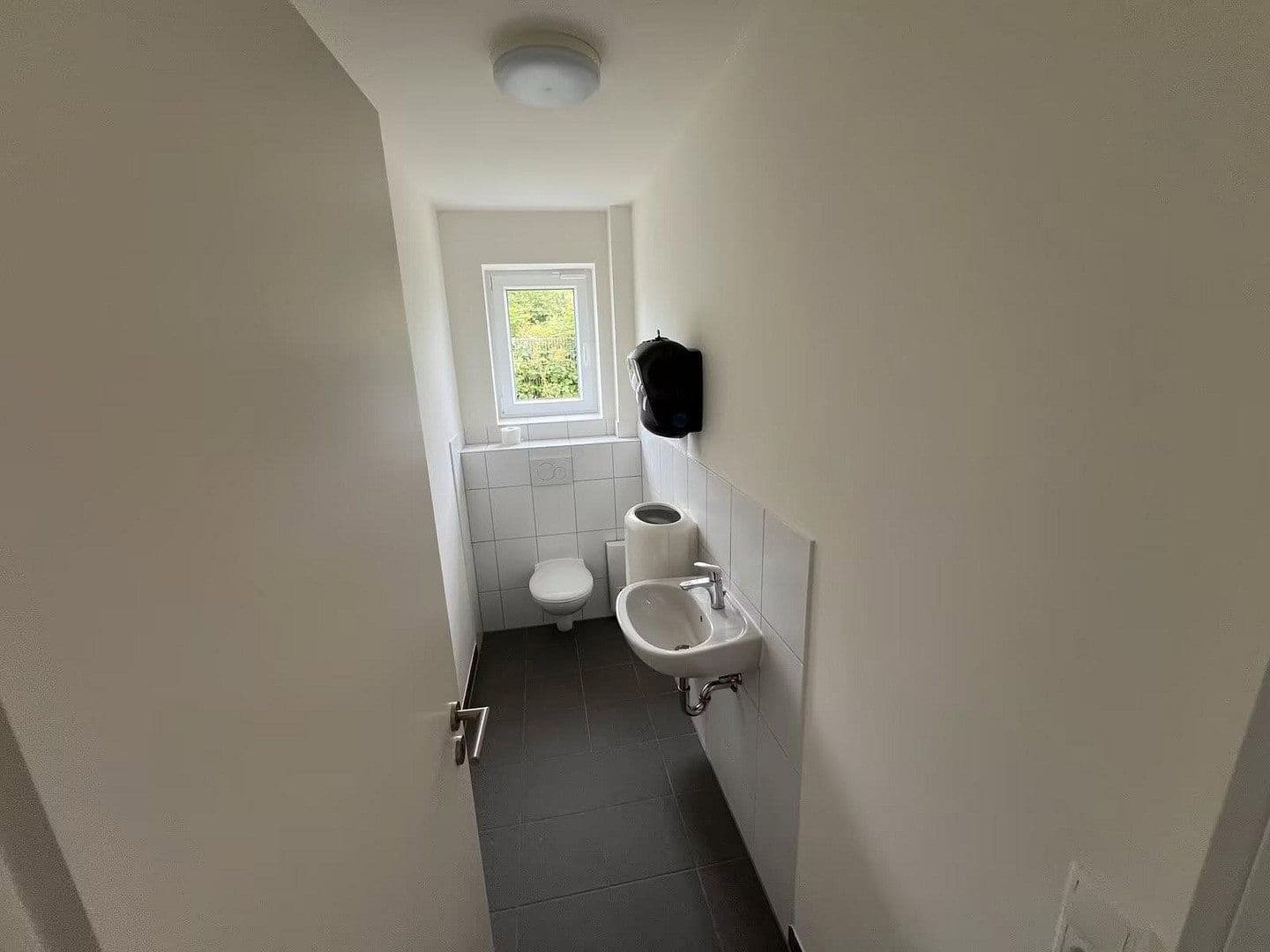Prenájom nebytového priestoru 2.500 m², An der illau 19, Marschacht, Dolné Sasko Prenájom nebytového priestoru 2.500 m², An der illau 19, Marschacht, Dolné Sasko