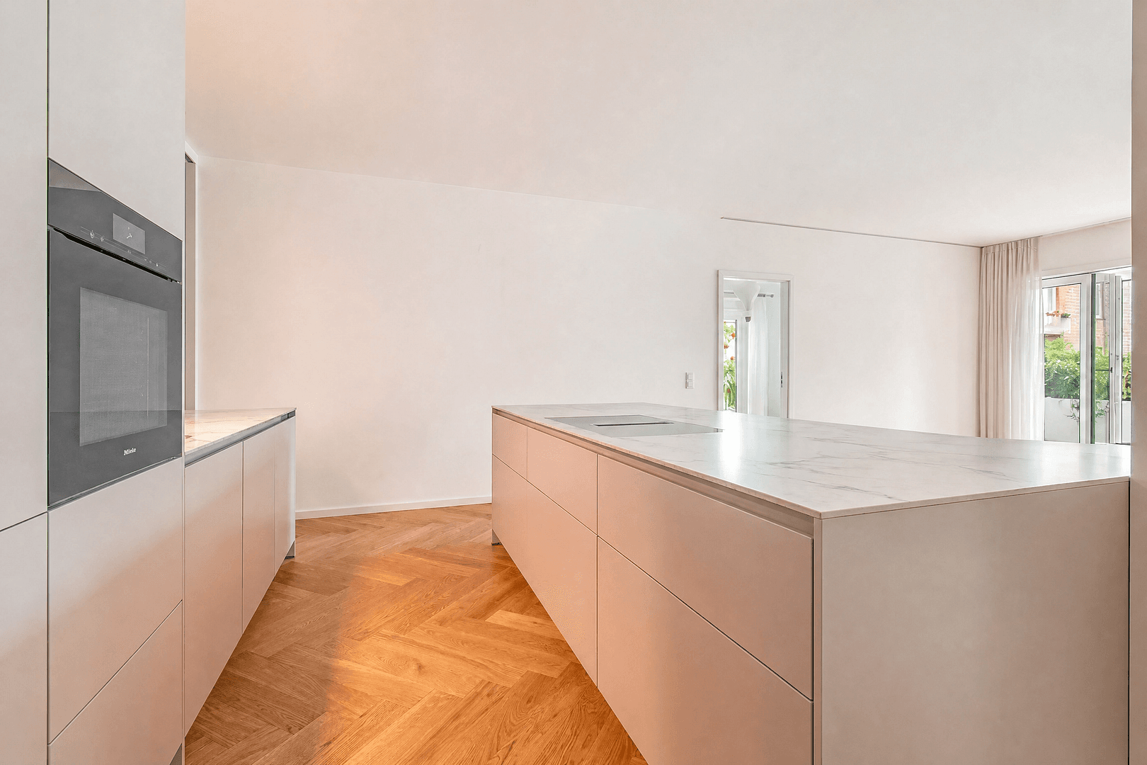Predaj bytu 3-izbový 123 m², Frankfurt, Hesensko Predaj bytu 3-izbový 123 m², Frankfurt, Hesensko