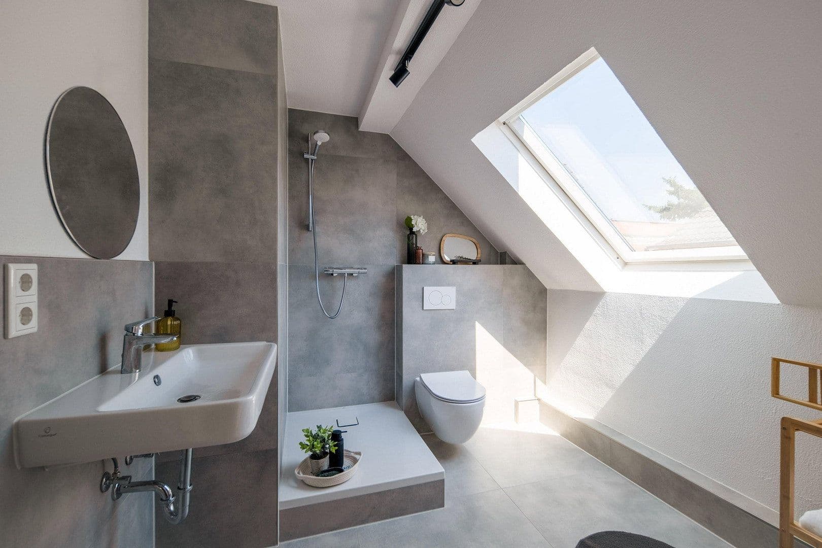 Predaj domu 140 m², pozemok 187 m², Roßdorf, Hesensko Predaj domu 140 m², pozemok 187 m², Roßdorf, Hesensko