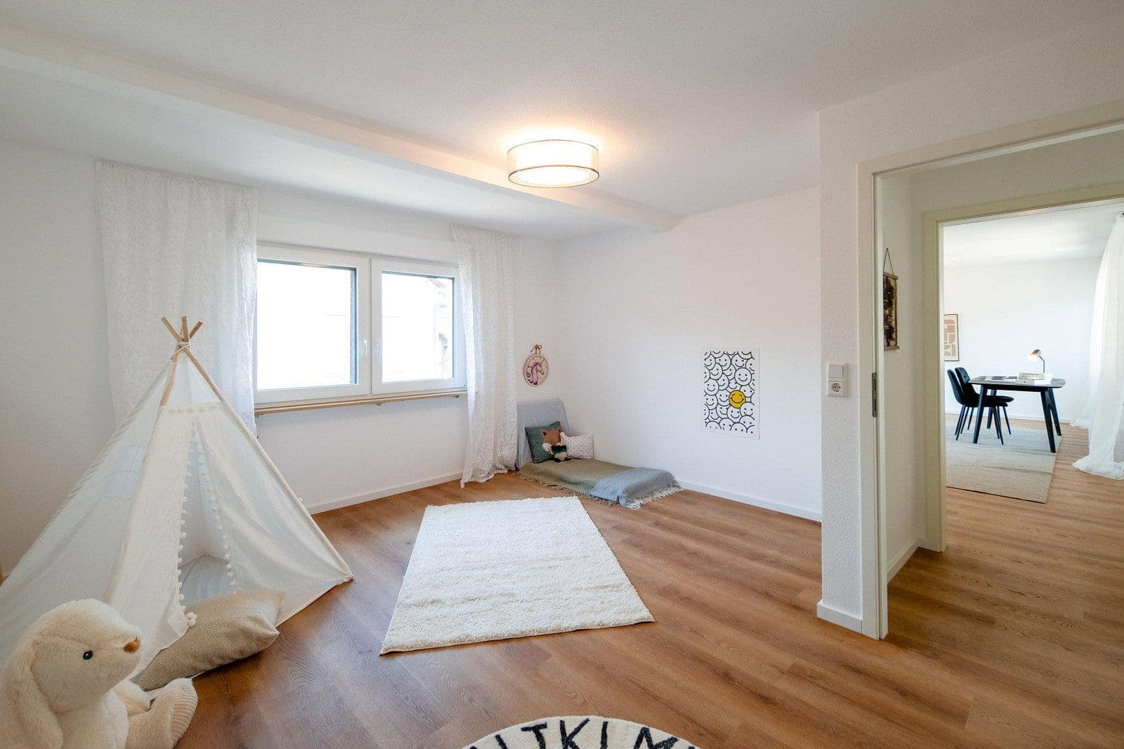 Predaj domu 140 m², pozemok 187 m², Roßdorf, Hesensko Predaj domu 140 m², pozemok 187 m², Roßdorf, Hesensko
