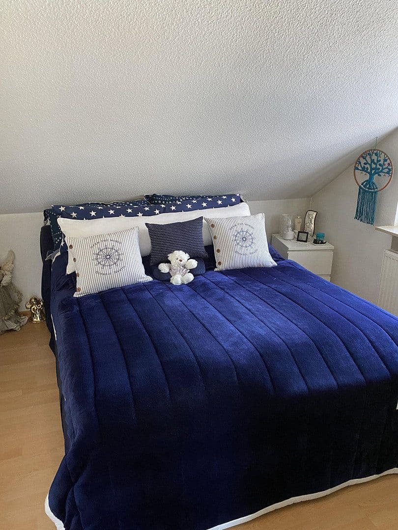 Predaj domu 235 m², pozemok 347 m², Frankfurt, Hesensko Predaj domu 235 m², pozemok 347 m², Frankfurt, Hesensko