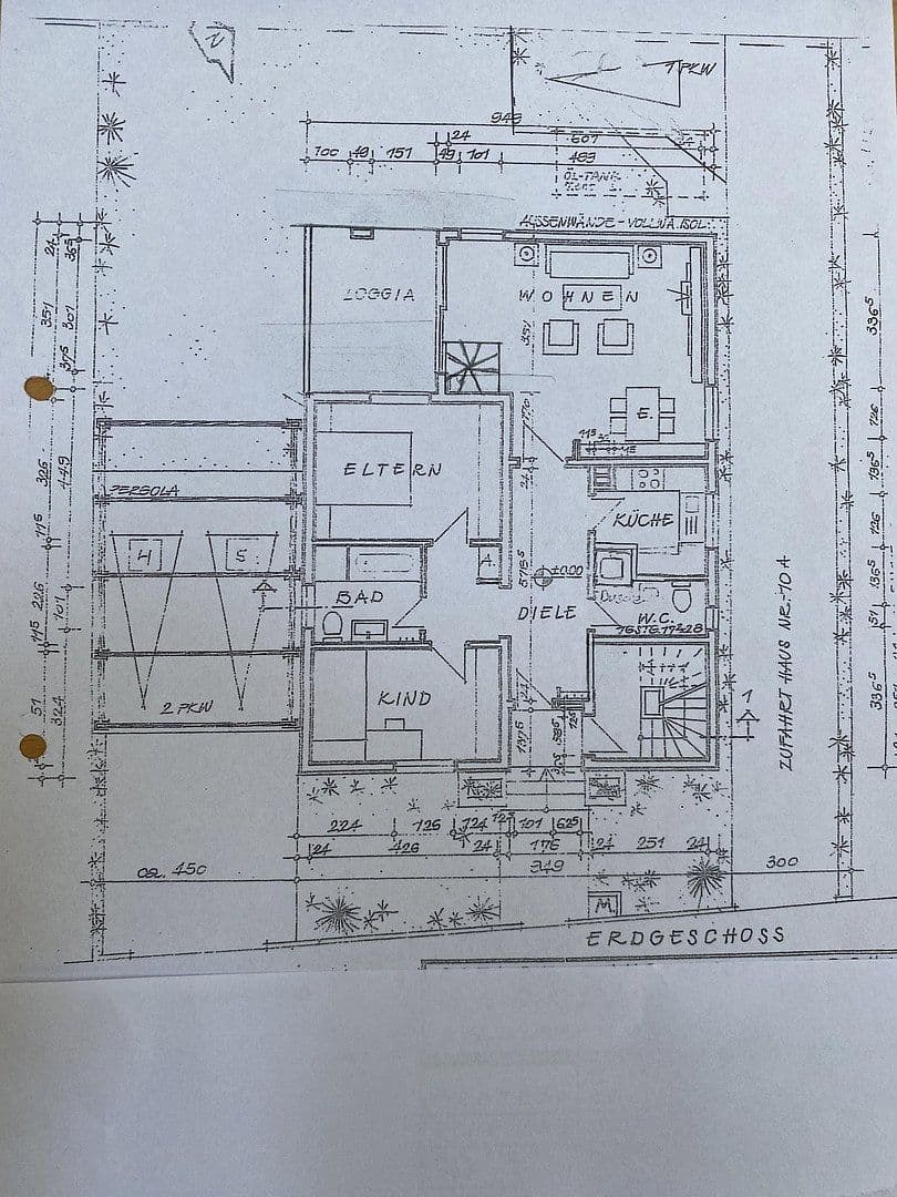 Predaj domu 235 m², pozemok 347 m², Frankfurt, Hesensko Predaj domu 235 m², pozemok 347 m², Frankfurt, Hesensko