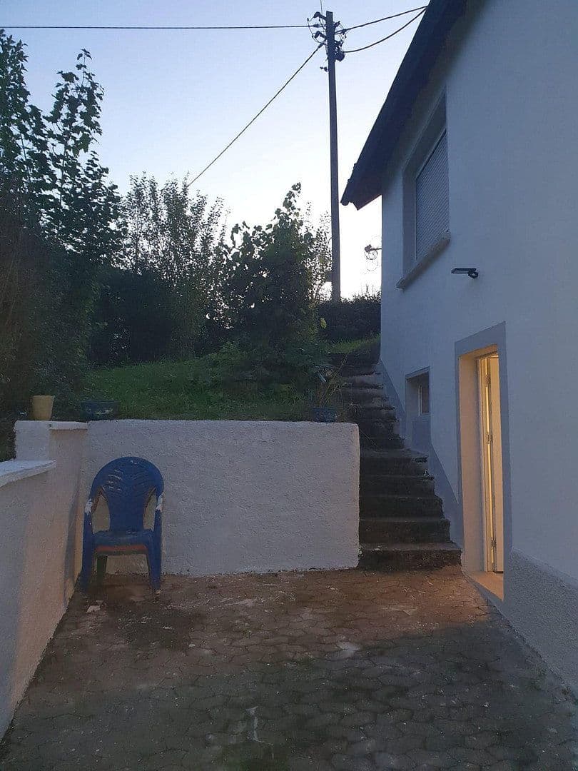 Predaj domu 80 m², pozemok 199 m², Waxweiler, Porýnie-Falcko Predaj domu 80 m², pozemok 199 m², Waxweiler, Porýnie-Falcko
