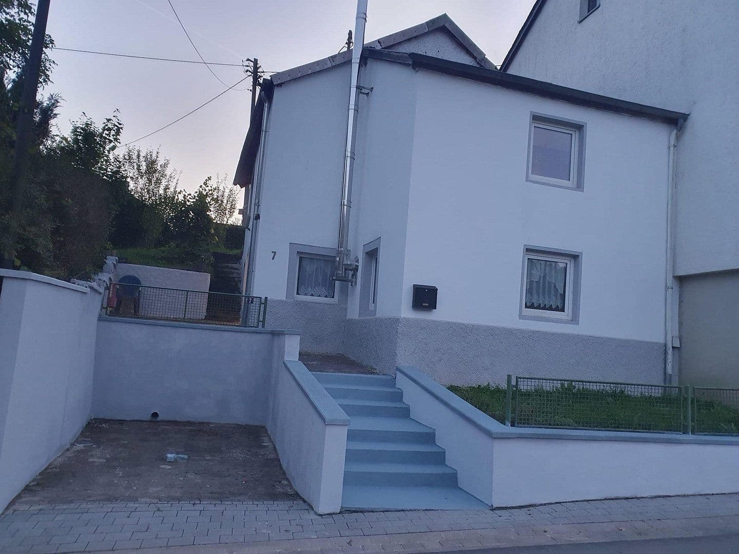 Predaj domu 80 m², pozemok 199 m², Waxweiler, Porýnie-Falcko Predaj domu 80 m², pozemok 199 m², Waxweiler, Porýnie-Falcko