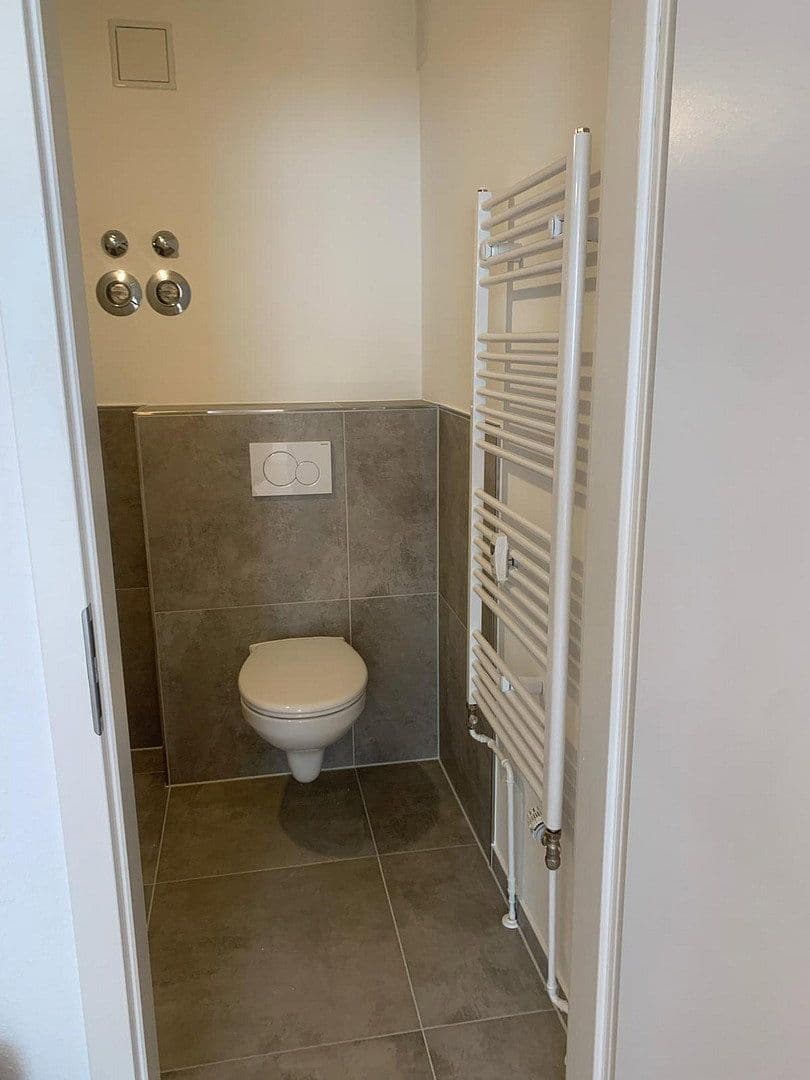 Prenájom bytu 2-izbový 69 m², Feldbergstr. 16, Heusenstamm, Hesensko Prenájom bytu 2-izbový 69 m², Feldbergstr. 16, Heusenstamm, Hesensko