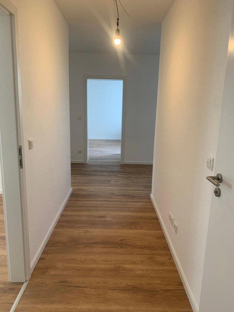 Prenájom bytu 2-izbový 69 m², Feldbergstr. 16, Heusenstamm, Hesensko Prenájom bytu 2-izbový 69 m², Feldbergstr. 16, Heusenstamm, Hesensko