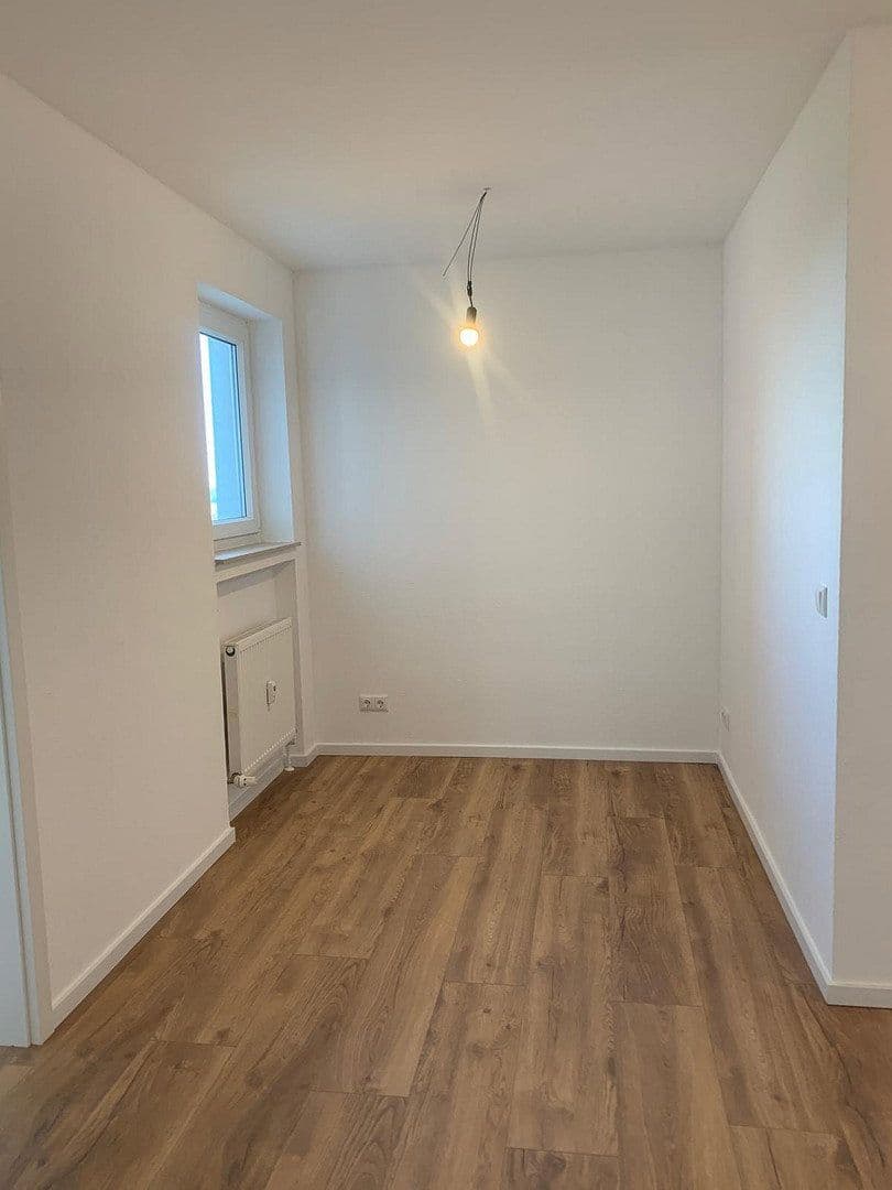 Prenájom bytu 2-izbový 69 m², Feldbergstr. 16, Heusenstamm, Hesensko Prenájom bytu 2-izbový 69 m², Feldbergstr. 16, Heusenstamm, Hesensko