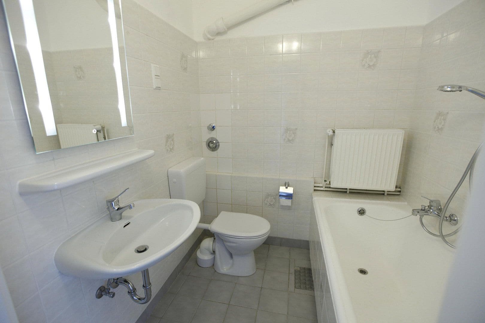 Predaj bytu 3-izbový 61 m², Ricklinger Str. 130, Hannover, Dolné Sasko Predaj bytu 3-izbový 61 m², Ricklinger Str. 130, Hannover, Dolné Sasko