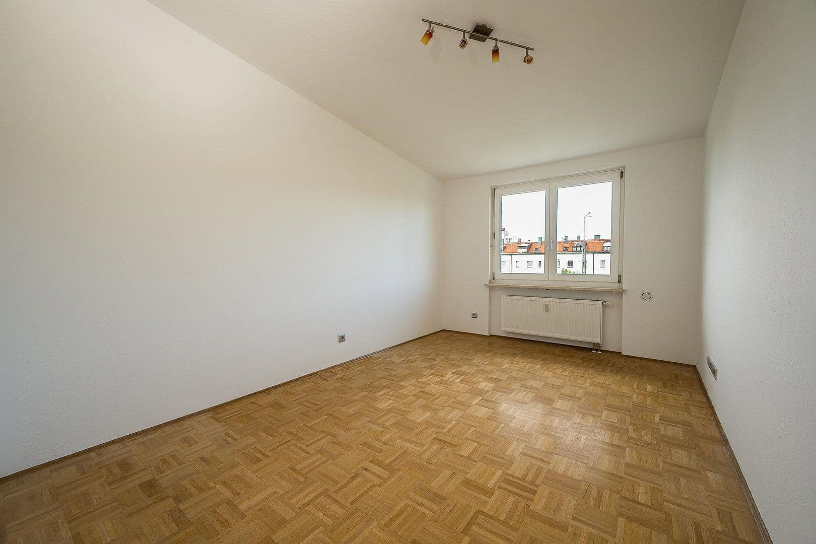 Predaj bytu 3-izbový 94 m², München, Bavorsko Predaj bytu 3-izbový 94 m², München, Bavorsko