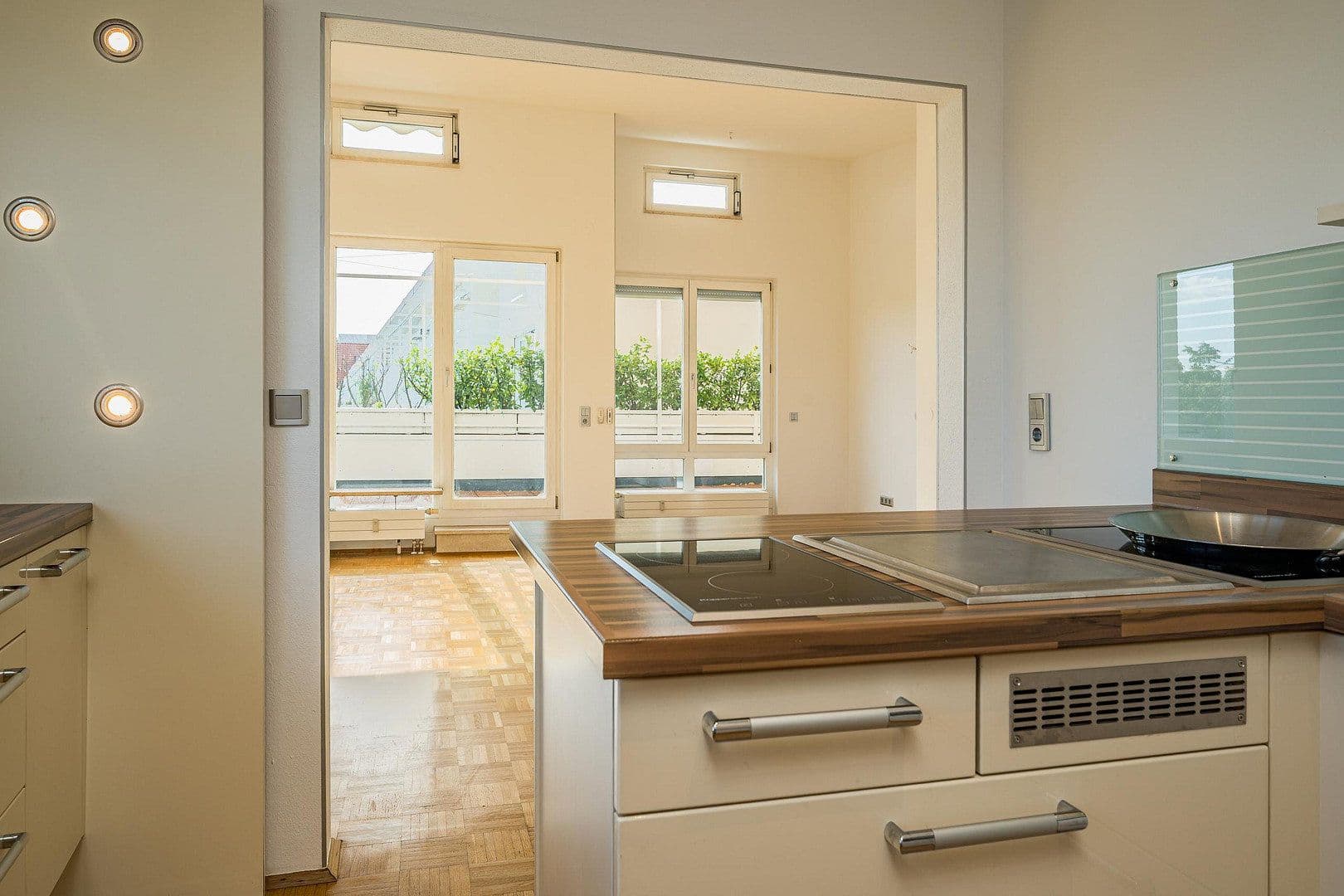 Predaj bytu 3-izbový 94 m², München, Bavorsko Predaj bytu 3-izbový 94 m², München, Bavorsko