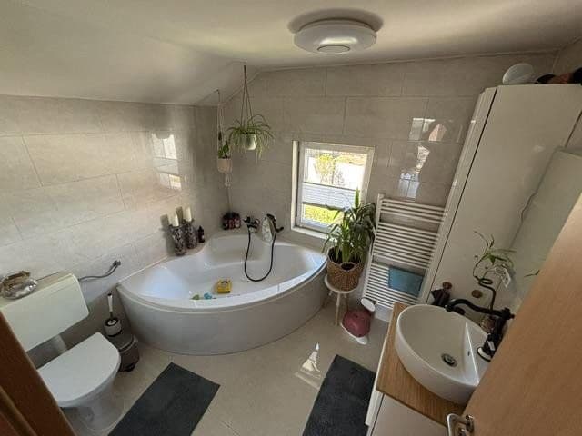 Predaj domu 121 m², pozemok 371 m², Leckwitzer Straße 17, Liebschützberg, Sasko Predaj domu 121 m², pozemok 371 m², Leckwitzer Straße 17, Liebschützberg, Sasko