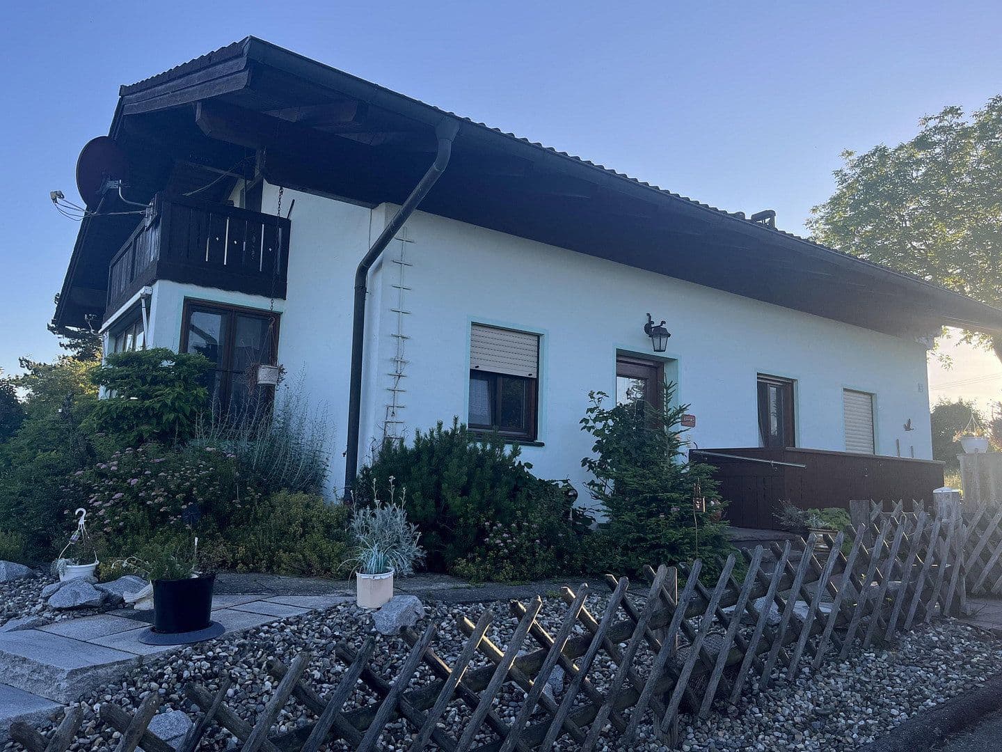 Predaj domu 135 m², pozemok 980 m², Schnaitsee, Bavorsko Predaj domu 135 m², pozemok 980 m², Schnaitsee, Bavorsko